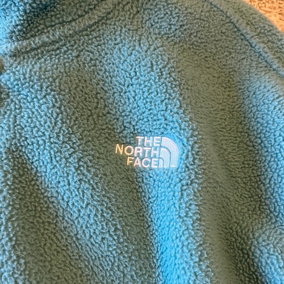 The North Face Aqua Fleece Hoodie - Picture 5 of 8